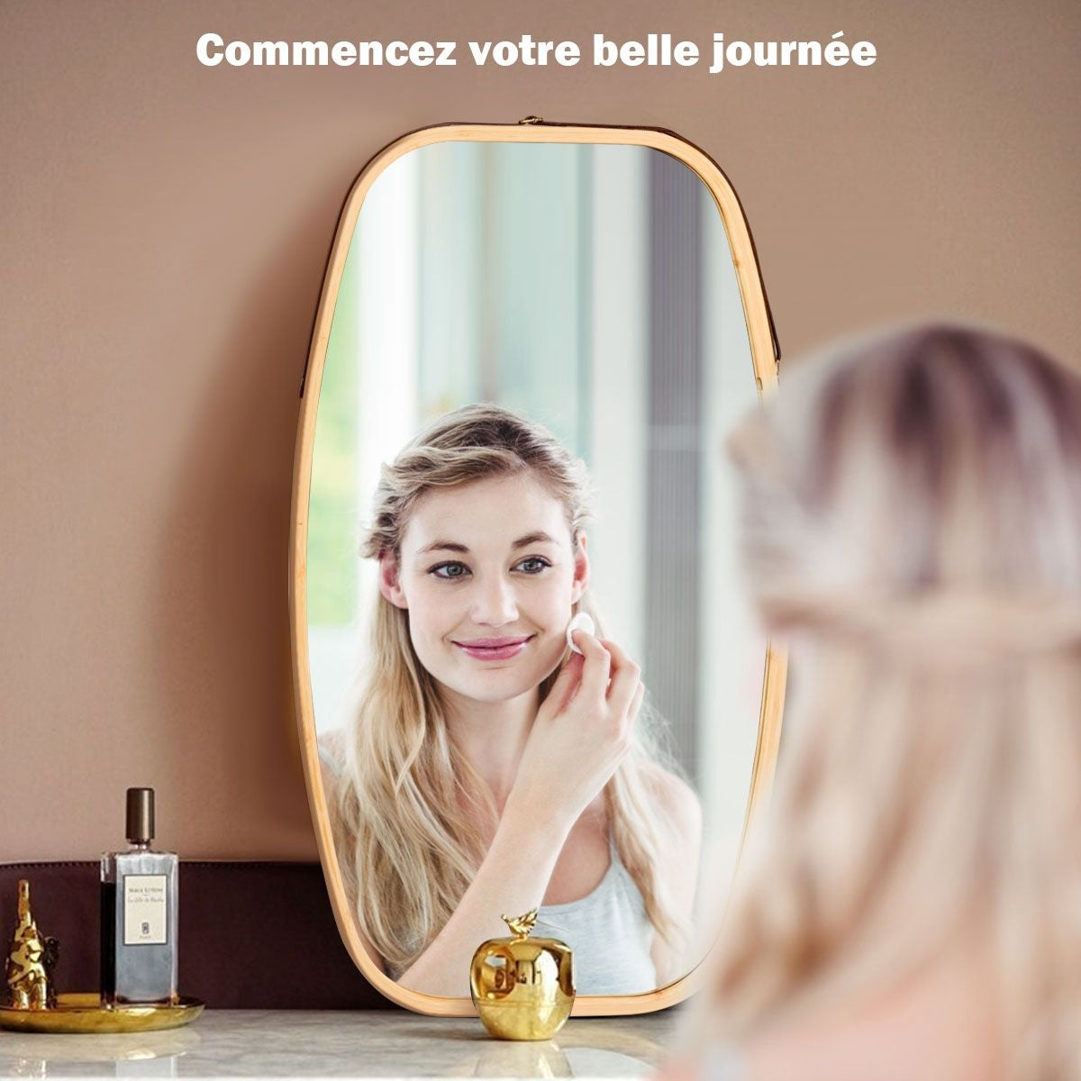 Miroir Mural Suspendu Avec Cadre En Bambou Et Sangle En Cuir Réglable Coin Arrondi 77 X 44 X 1,5Cm